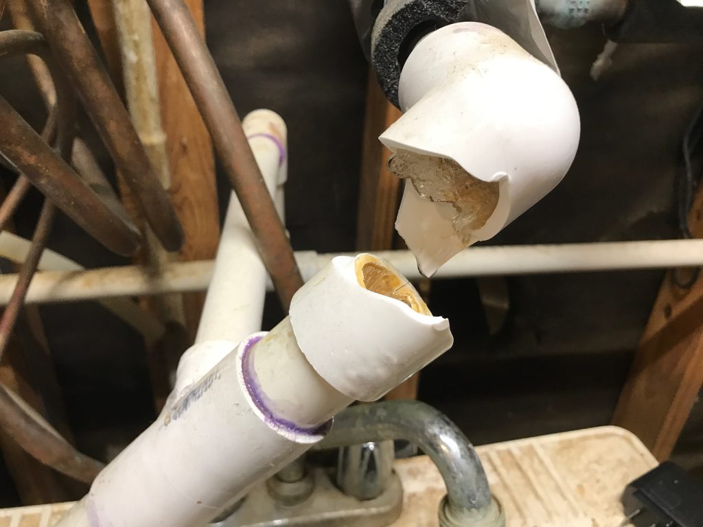 how to file a frozen pipe insurance claim